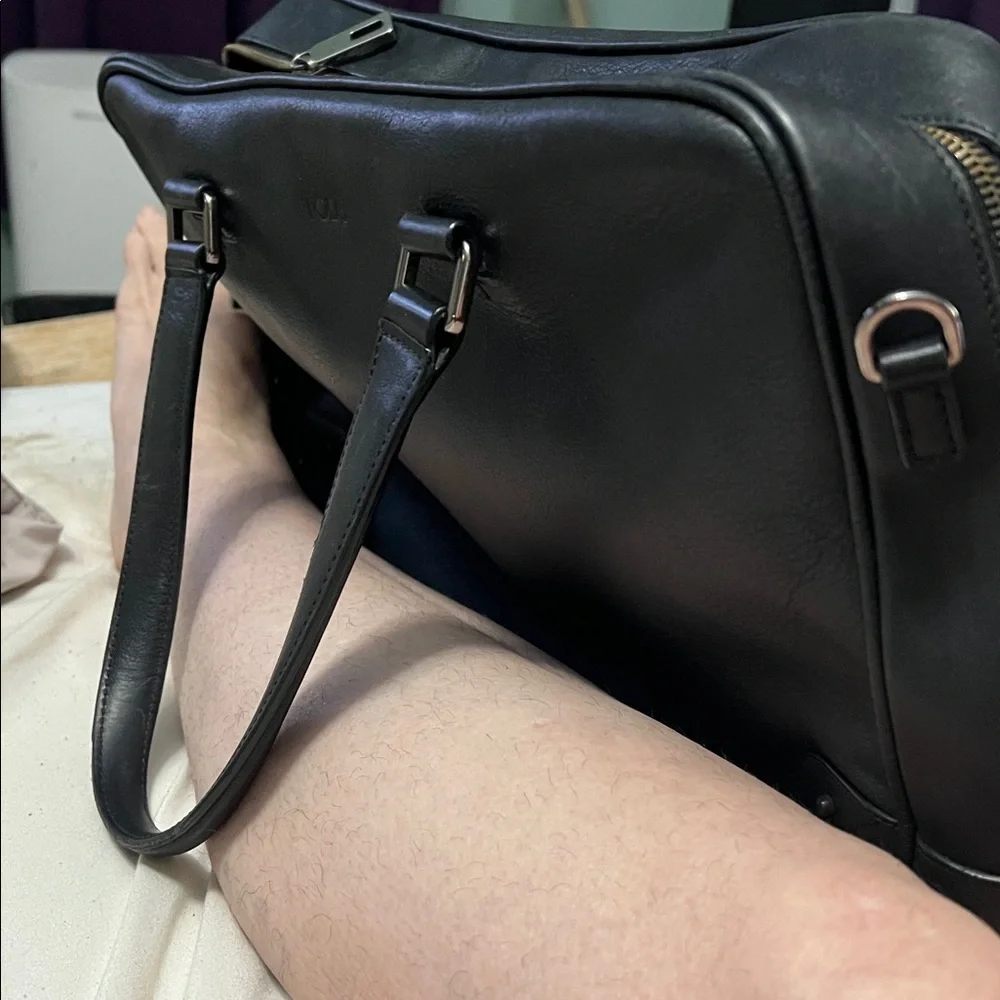 Elegant Tod's Black Leather Briefcase for Men